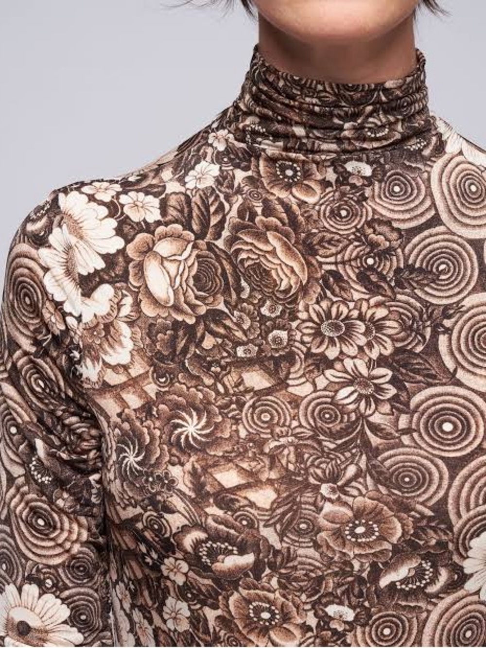 Ulla Johnson Aurelia Jersey Turtleneck Top - Picture 3 of 9
